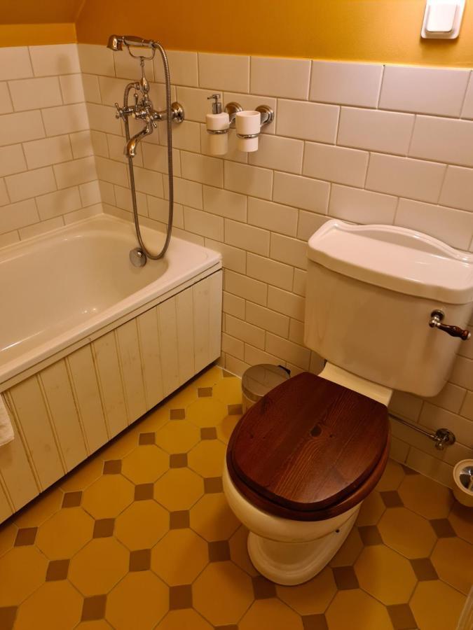 Lahe Guesthouse Haapsalu Εξωτερικό φωτογραφία