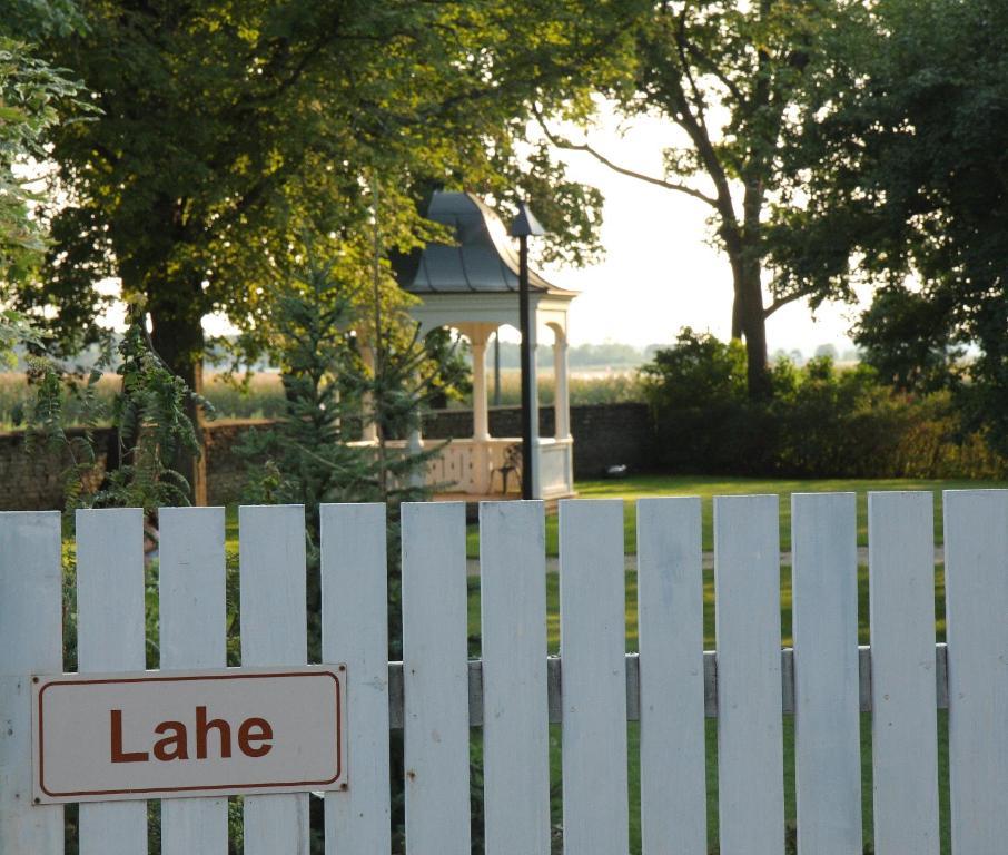 Lahe Guesthouse Haapsalu Εξωτερικό φωτογραφία